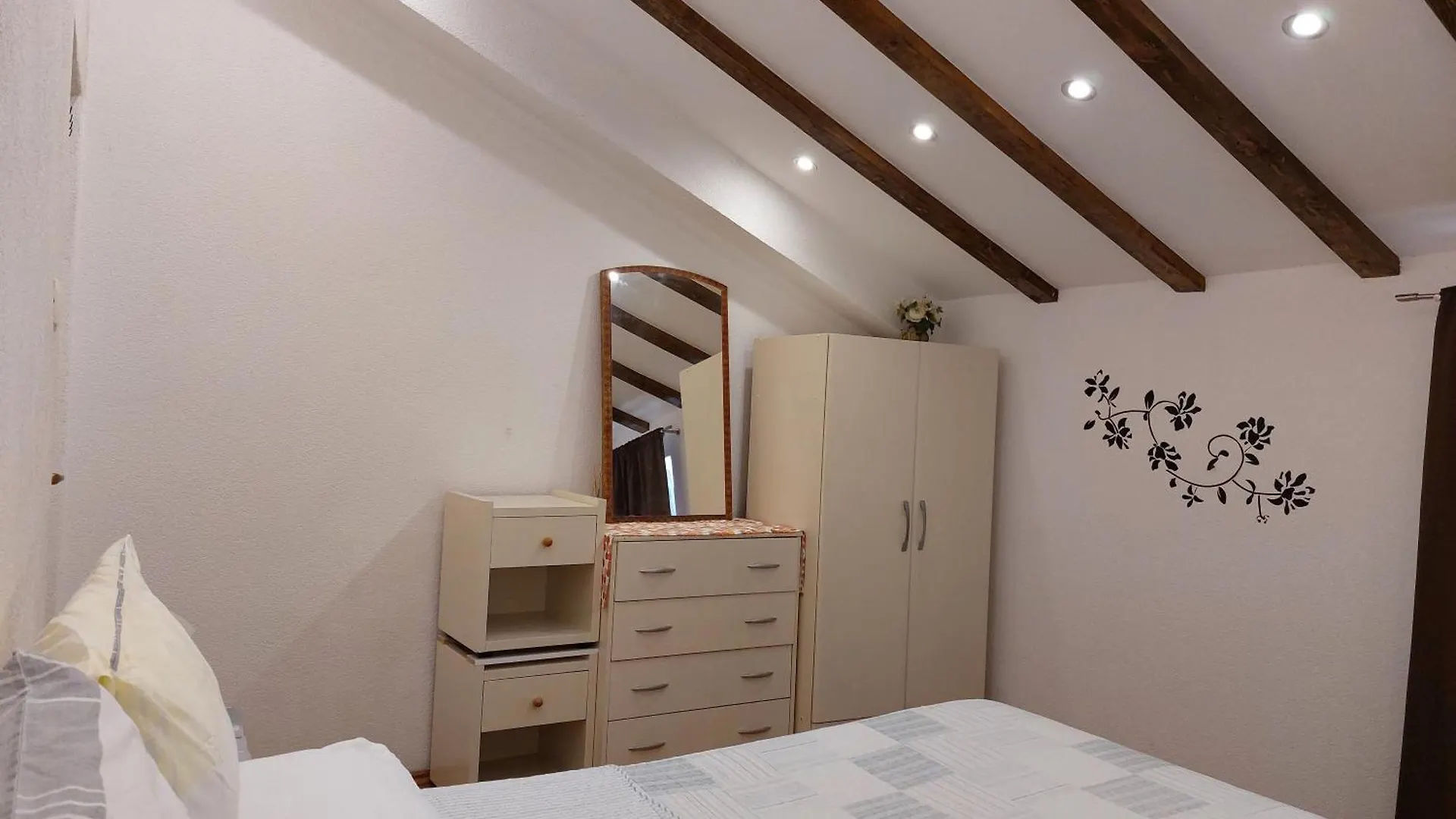 Apartman Apt Lavender On Nincevica St- 1 Bedroom Apt 5 Min To The Old Town Of Split